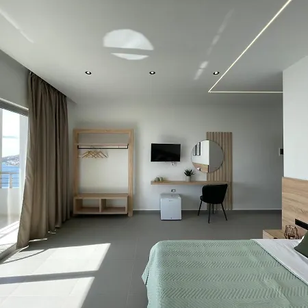 Helen's Seaside Sarandë