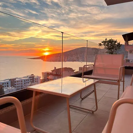 Helen's Seaside Otel Saranda