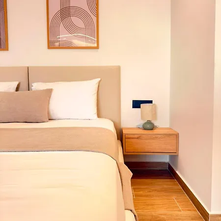 Helen's Seaside 3* Saranda